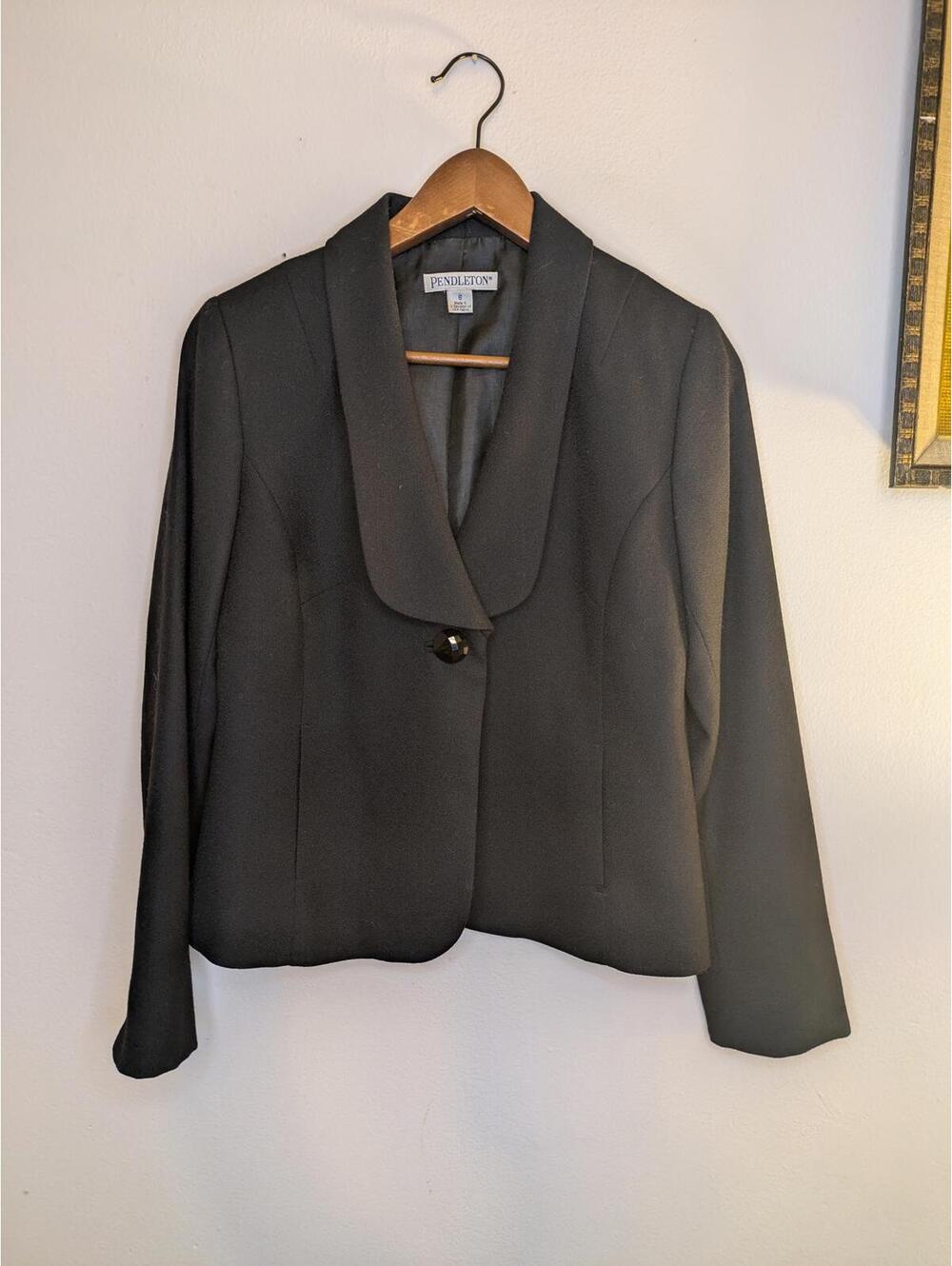 Pendleton Women's 100% Virgin Wool Blazer Jacket Size 6 Black Shawl Collar